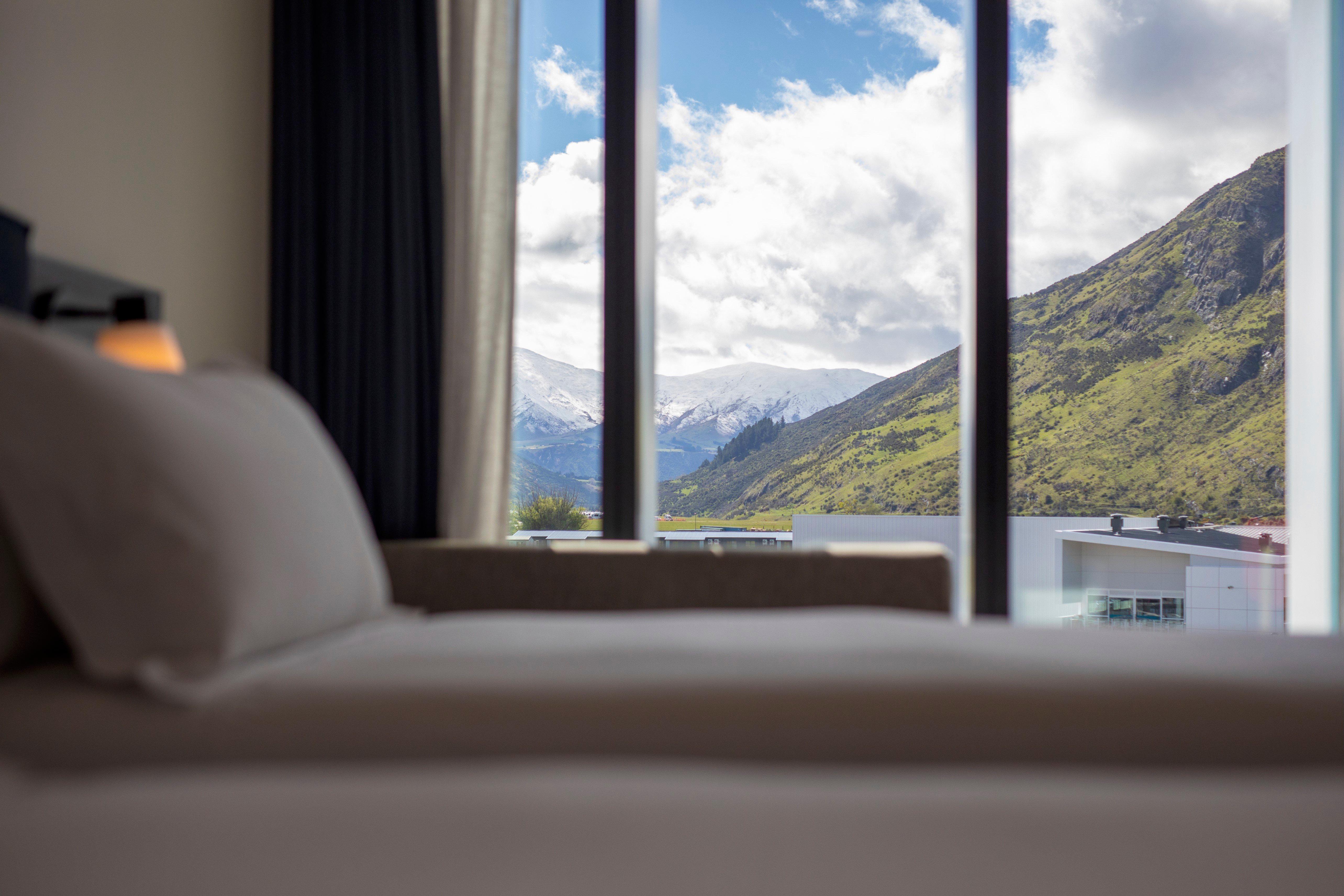 Holiday Inn Queenstown Remarkables Park Exterior foto